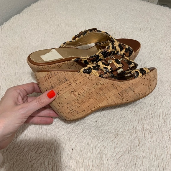 Stuart Weitzman Women Size 8 Wedges - Picture 6 of 8